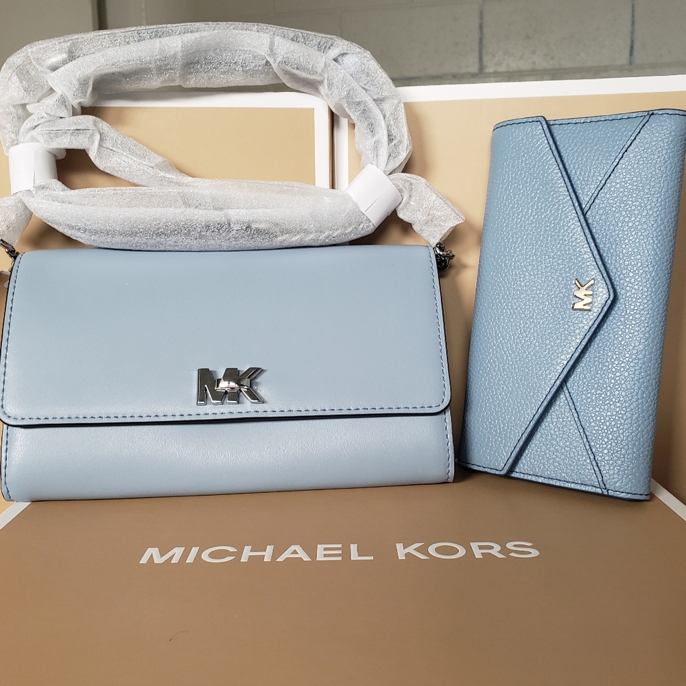 Brand new Michael Kors Crossbody Bag and Wallet